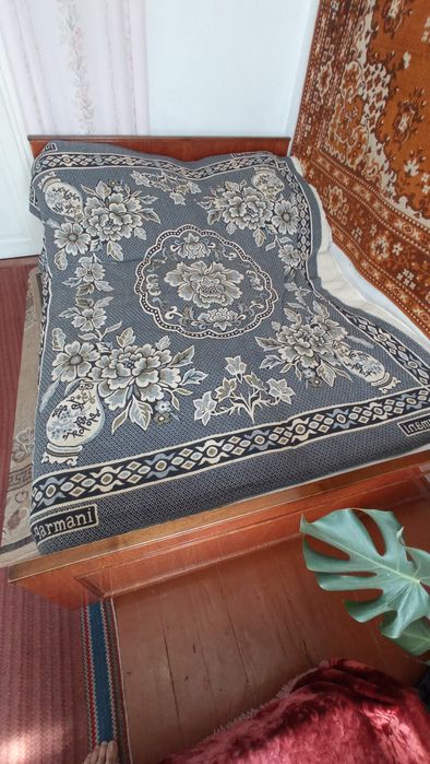 Ліжко двоспальне