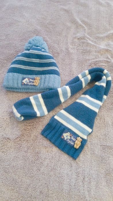 Шапка с шарфиком