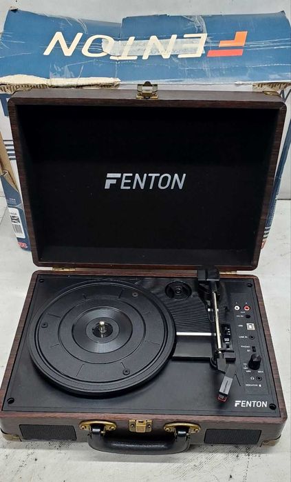 Проигрыватель пластинок в портфеле из темного дерева Fenton RP115B