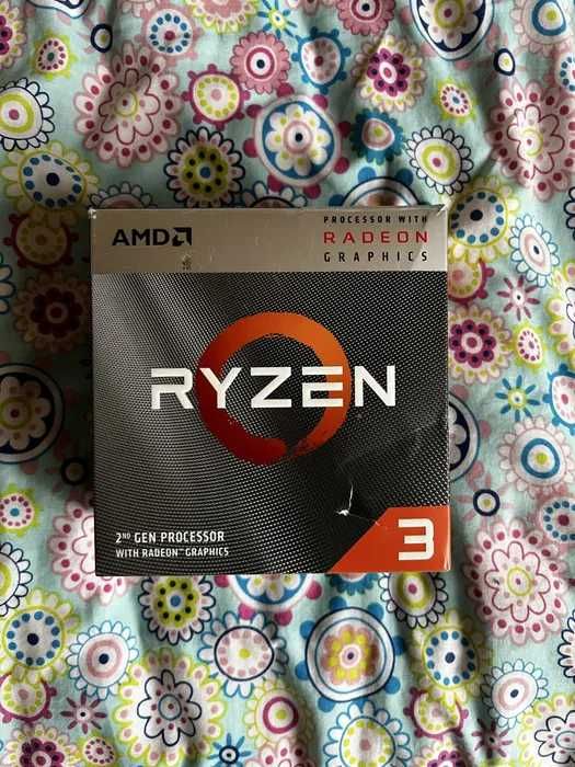 Procesor Ryzen 3 3200 g z orginalym chlodczeniem