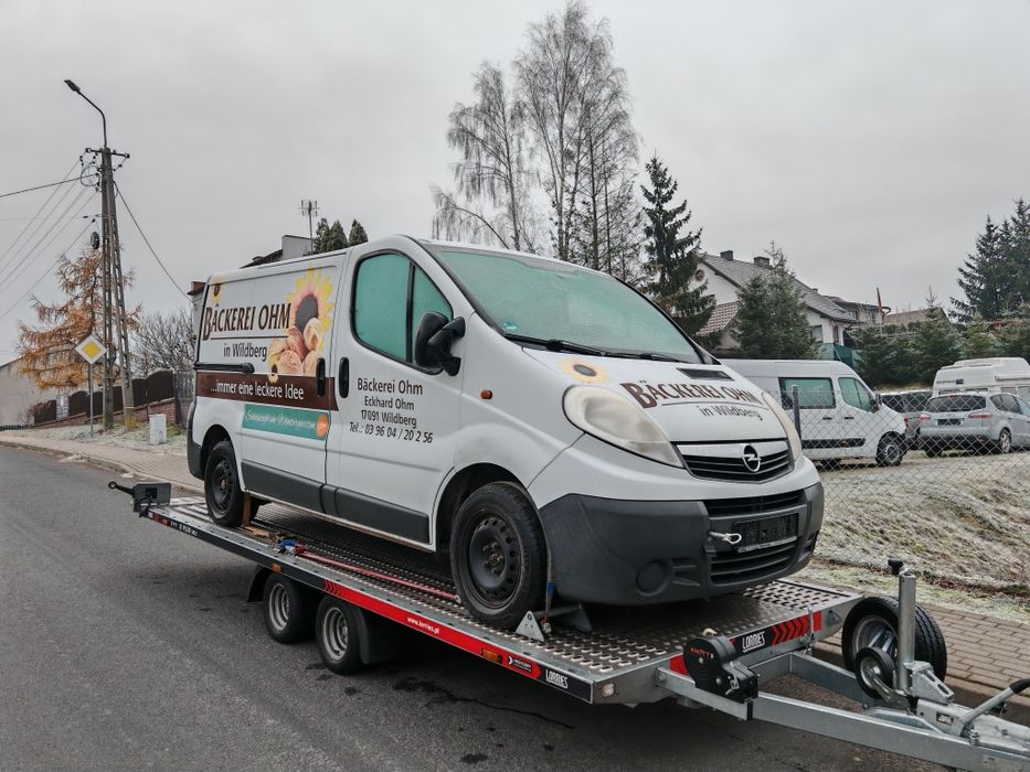 Opel Vivaro Lift L1H1 2.0 CDTI 114KM z Niemiec / 2011r / Klima / 3 Oso