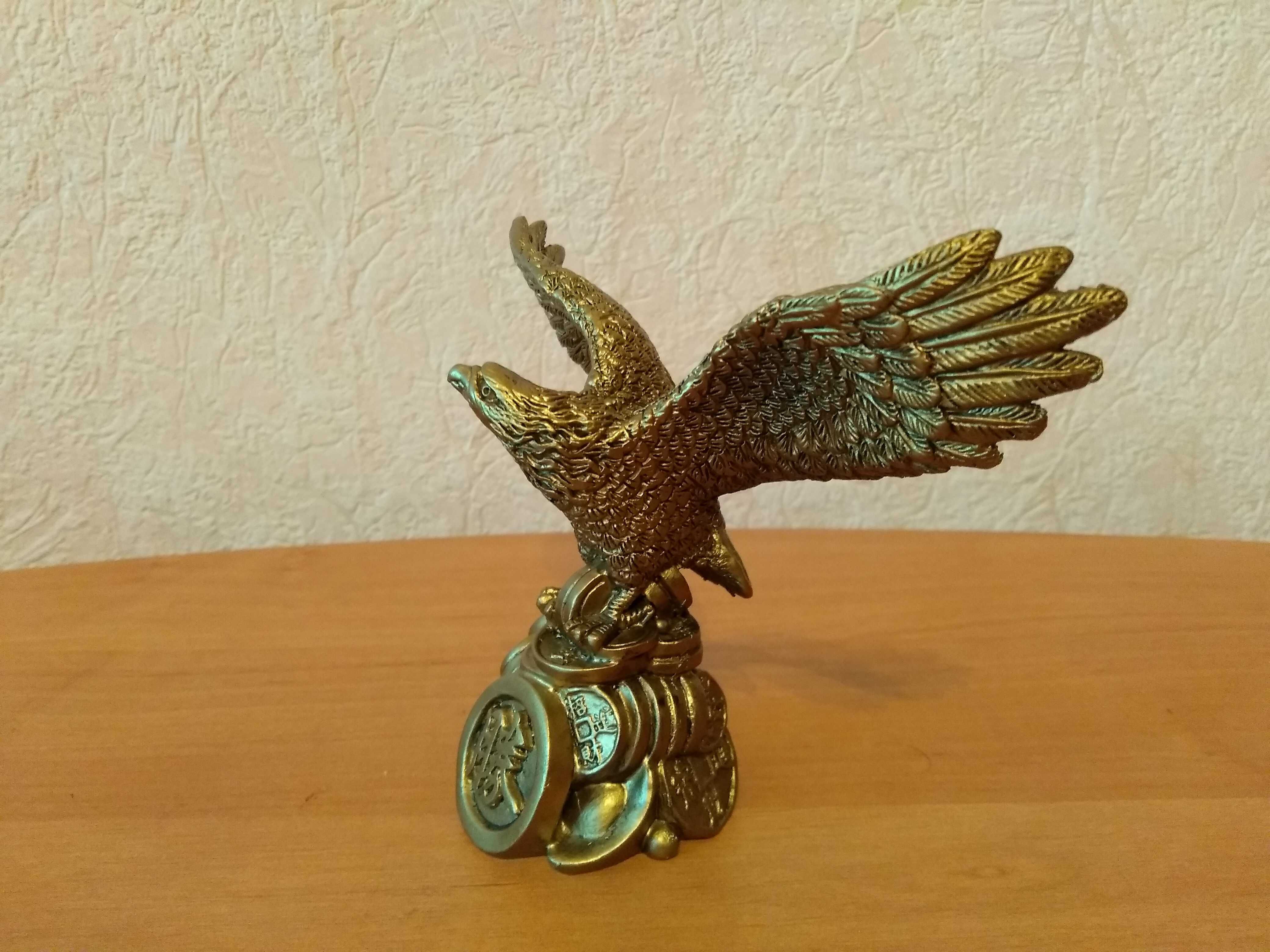 Фигурка орла (сувениры фен-шуй)