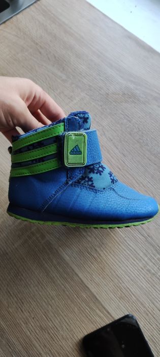 Сапожки Adidas зимние