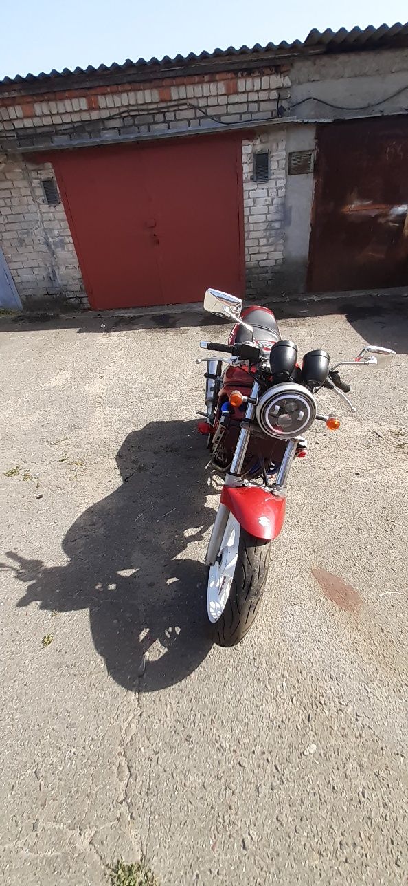 Сузуки бандит 250