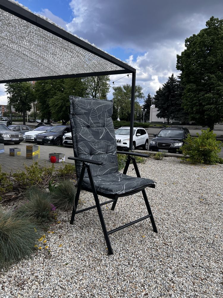 Подушки для крісел на літню терасу