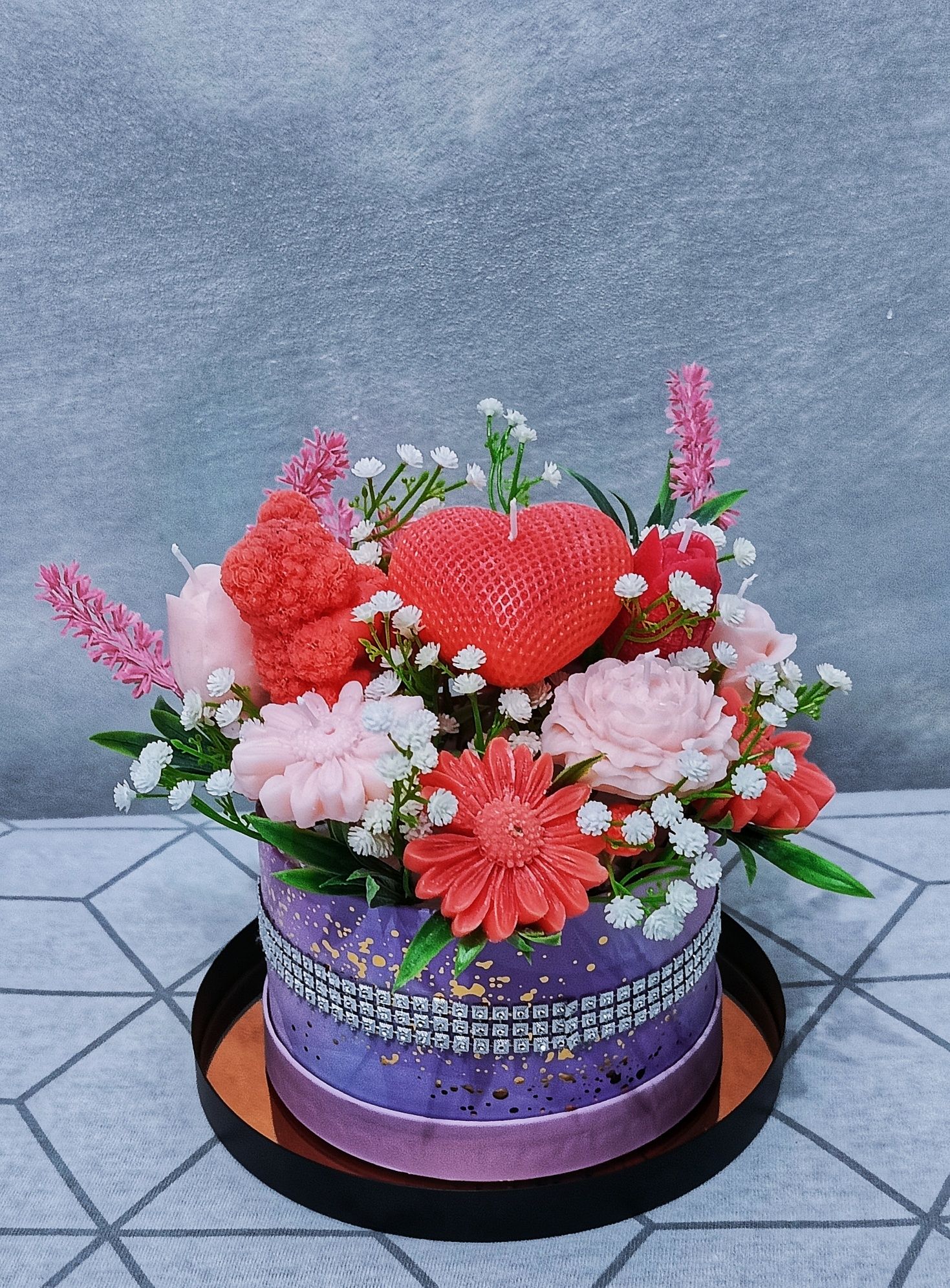 Flower Box ze Świecami – Piękna Dekoracja i Idealny Prezent!