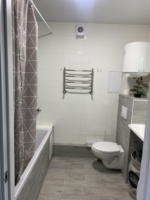 Від власника.Центр.Автономка!З 11 січня здається