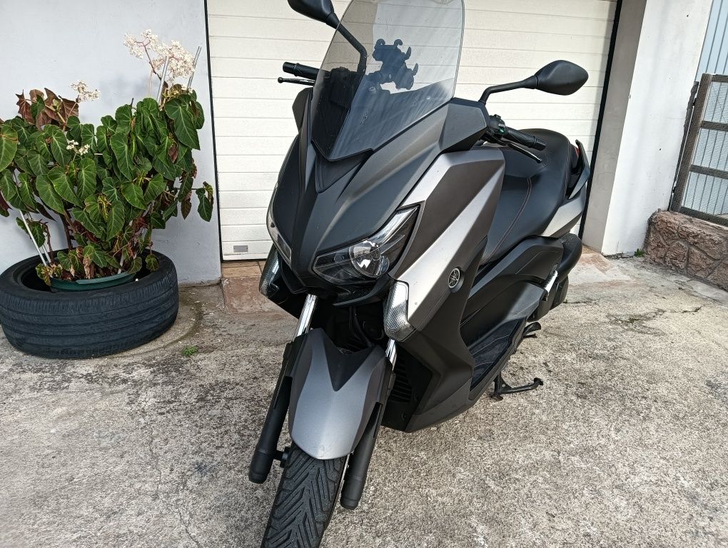 Yamaha Xmax 250 cc