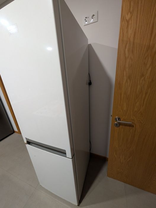 Frigorífico combinado Hotpoit Ariston