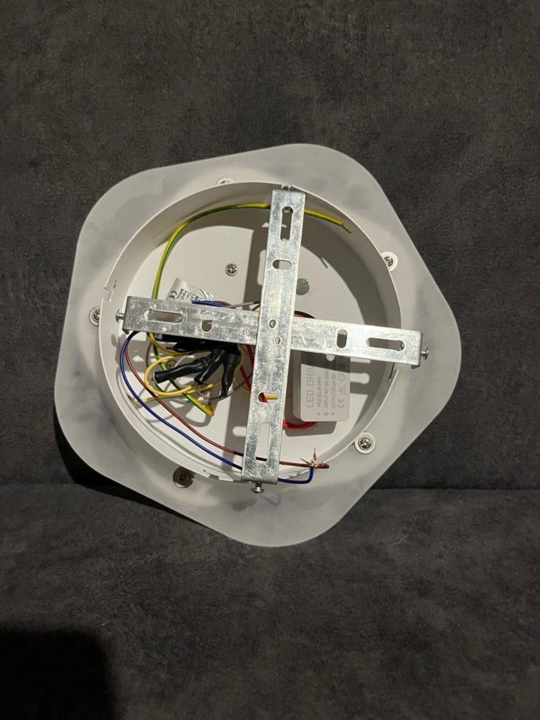 Sprzedam lampę led