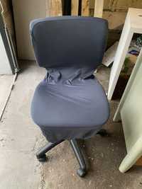 krzeslo obrotowe z pokrowcem
