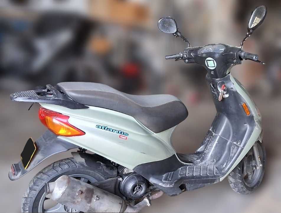 Vendo Scooter Derbi Atlantis 2005 50cc