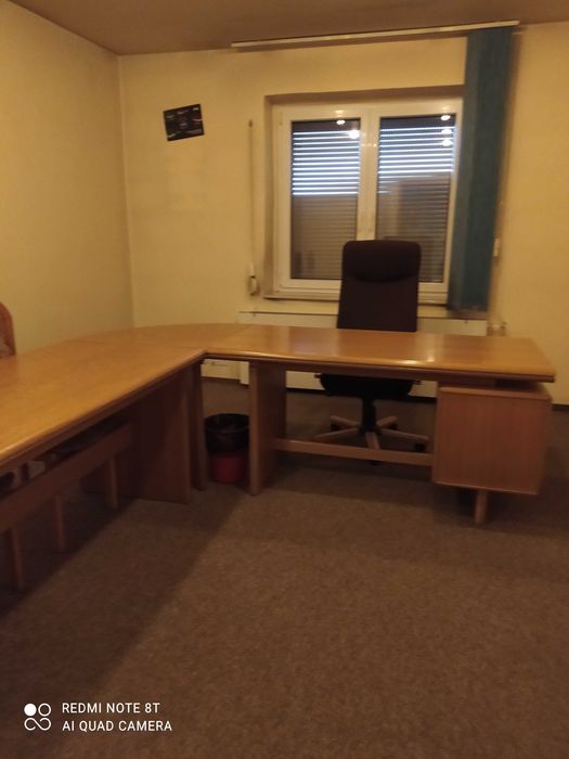 Stół konferencyjny