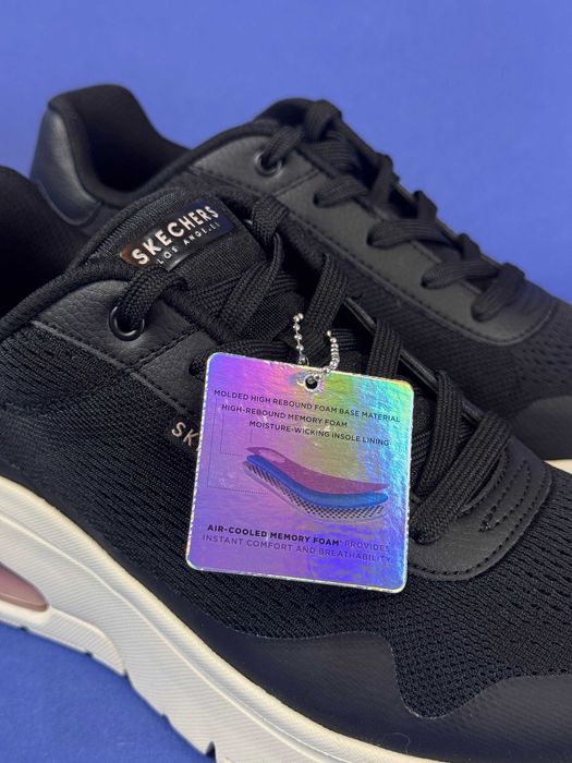 Жіночі легкі текстильні кросівки Skechers 39,5 розмір