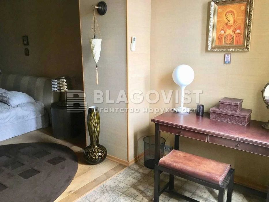 Продаж 4к кварт Івасюка Героїв Сталінграда,10А Оболонь