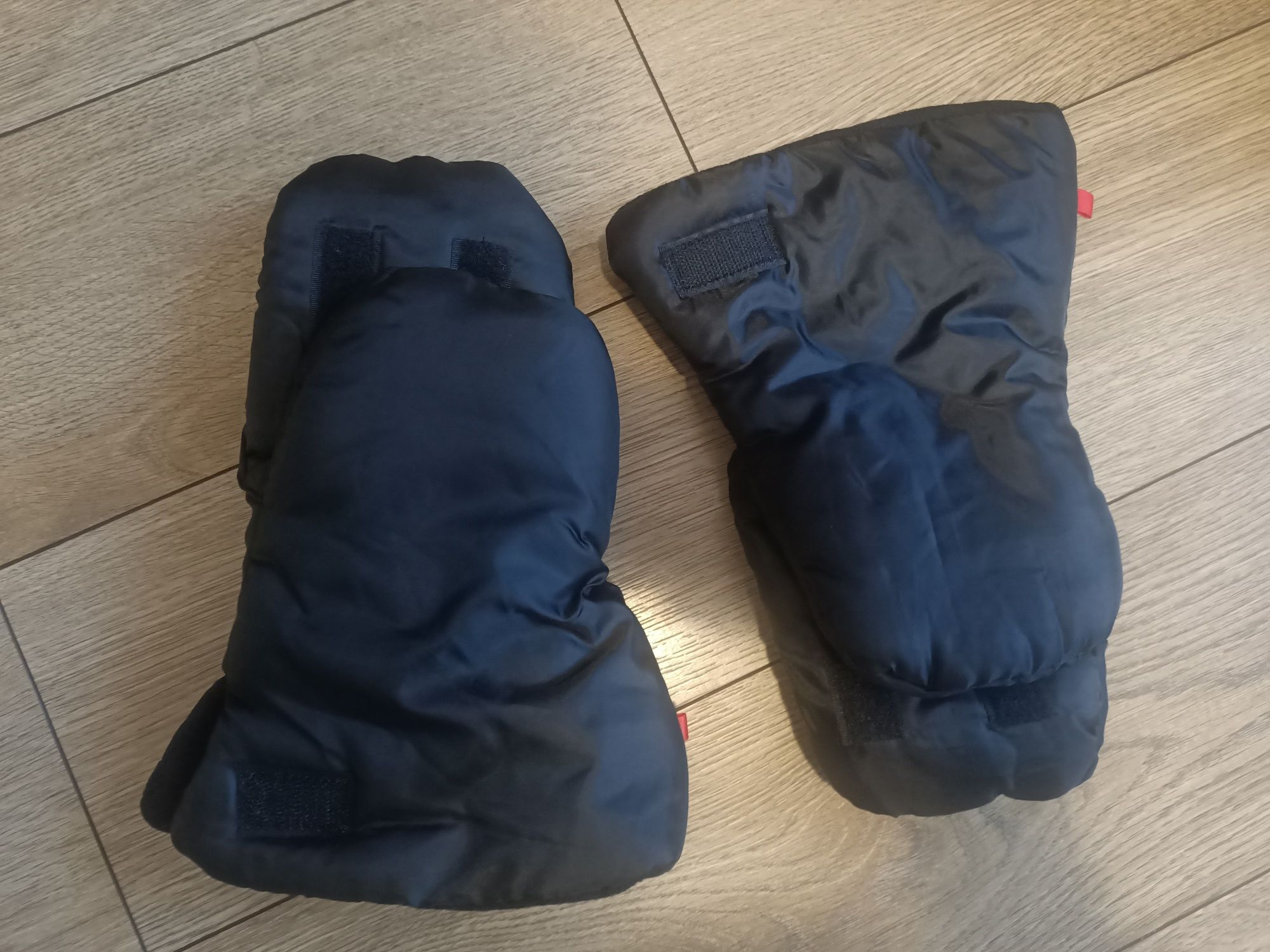 Czarne mufki na wózek z shein
