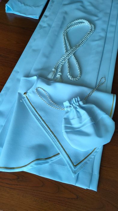 Alba komunijna dla dziewczynki. Stan idealny.