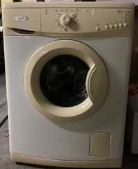 Máquina de lavar roupa Whirlpool 8kg - 6th sense