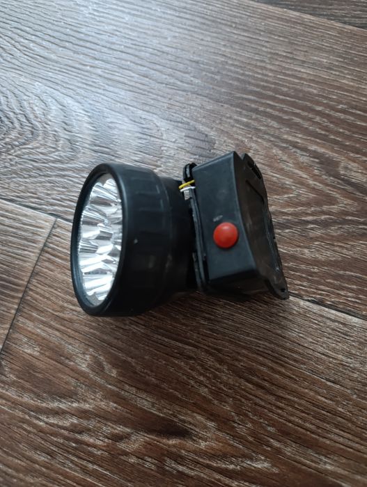 Ліхтар робочий. Яскравий