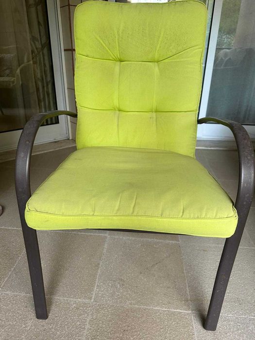 Mesa e 4 cadeiras jardim/varanda/terraço