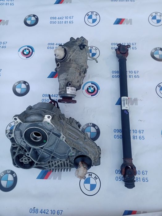 Редуктор BMW X3 F25 F26 X5 E70 F15 роздатка кардан диференциал мост