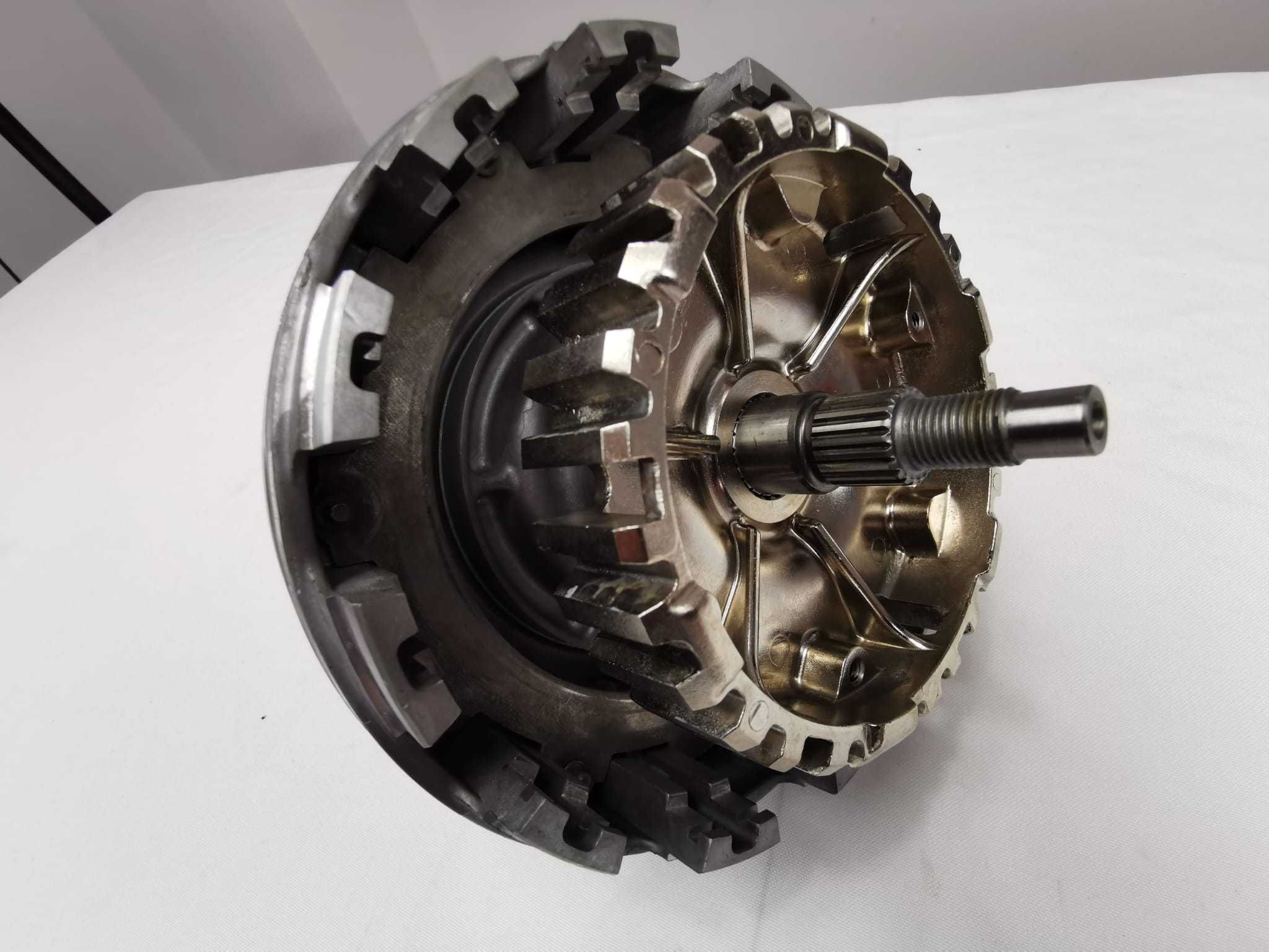 Sprzęgło Dzwon do Piaggio MP3 X10 350