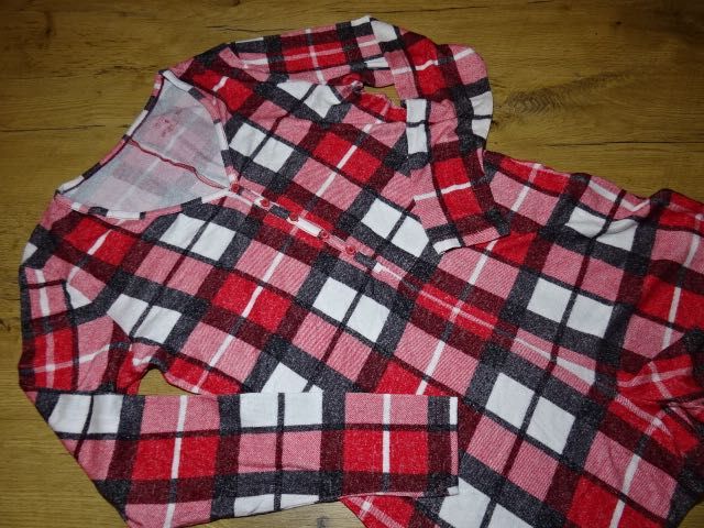 Primark pajac krotki krata plastyczny S