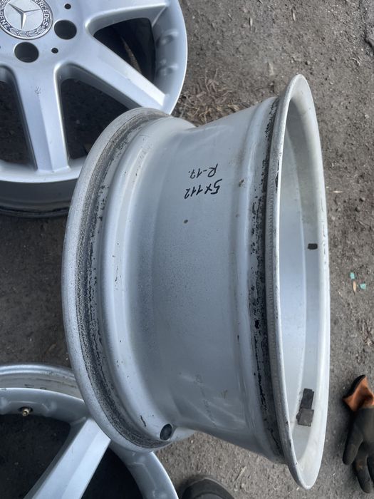 Легкосплавные титановые литые диски 5-112-R17 Mersedes.