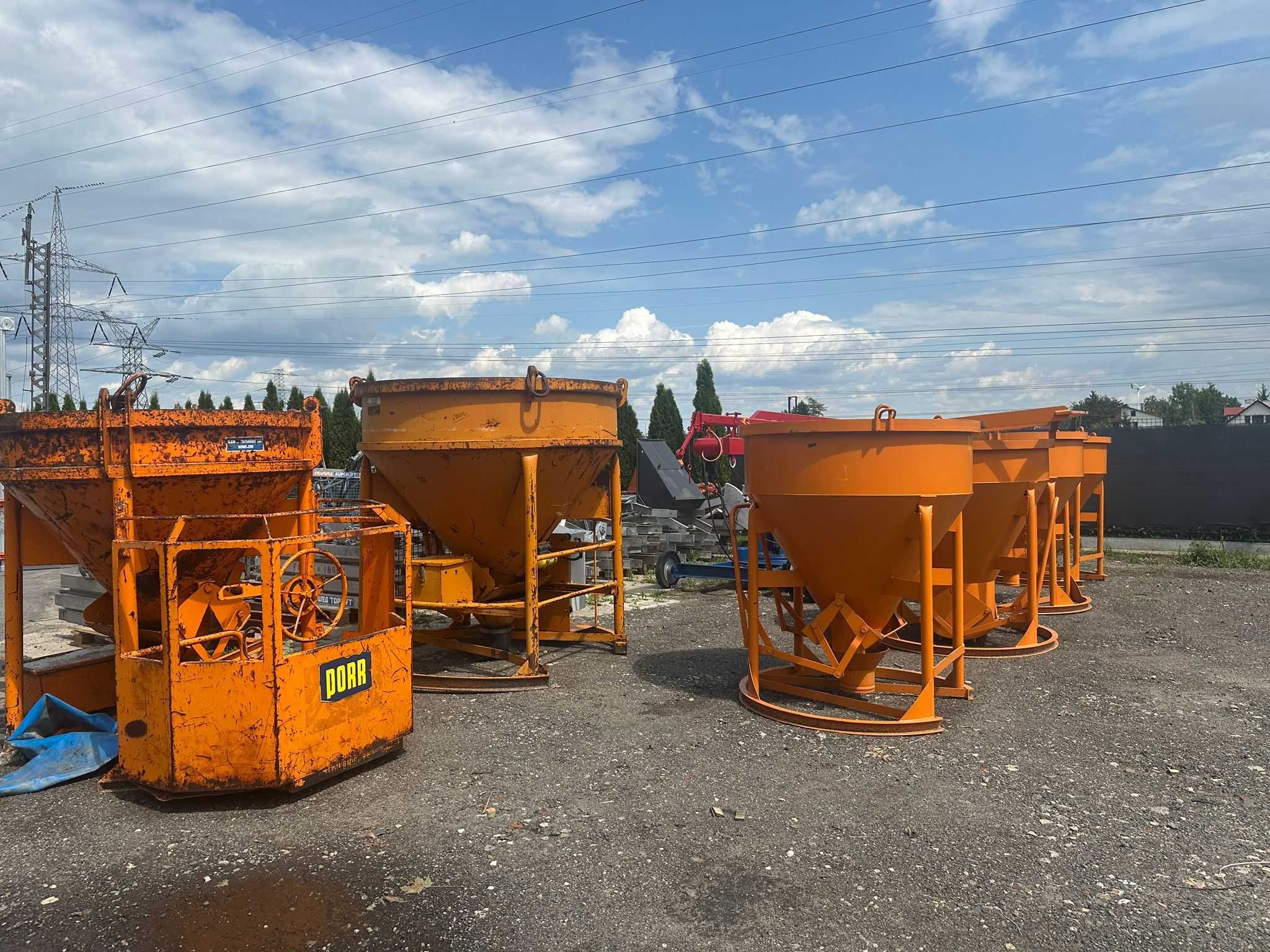 Zbiornik Pojemnik dźwigowy betonu Eichinger PAM 1016H 1000L z podestem