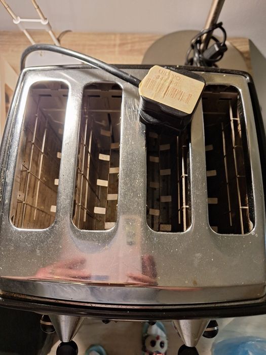 Uzywany toster delonghi