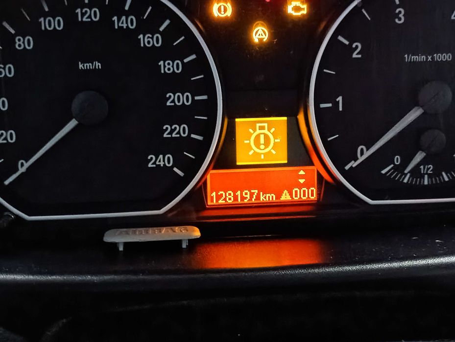 Licznik zegar Bmw E87 E81 E82 N43 BENZYNA lift Europa przebieg 128 tyś