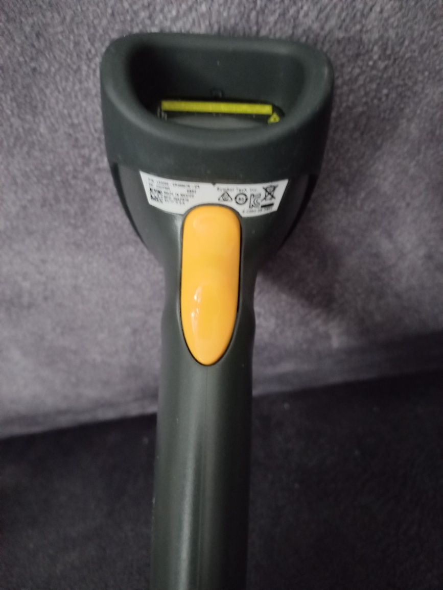 Сканер штрих-коду Symbol/Zebra LS2208 USB (LS2208-SR20007R-UR) лазерна