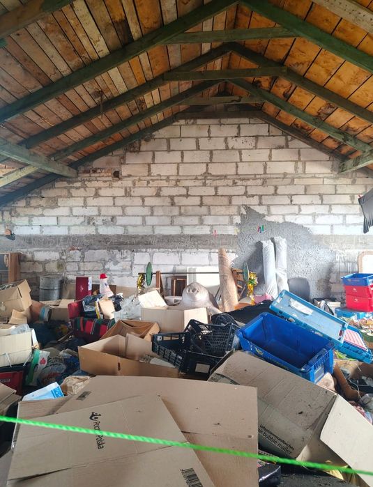 Sprzątanie-opróżnianie domów, mieszkań, piwnic , garaży, strychów