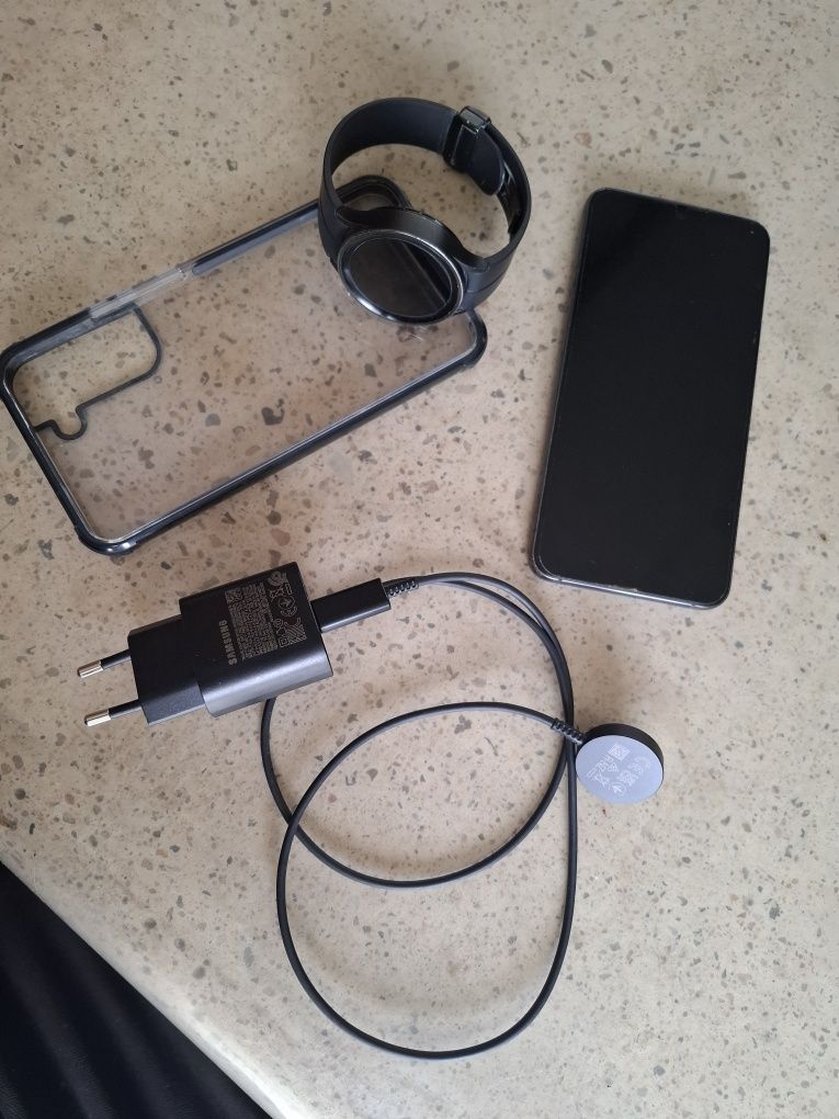 Conjunto samsung s22+ 256gb mais samsung smart watch 5 46mm