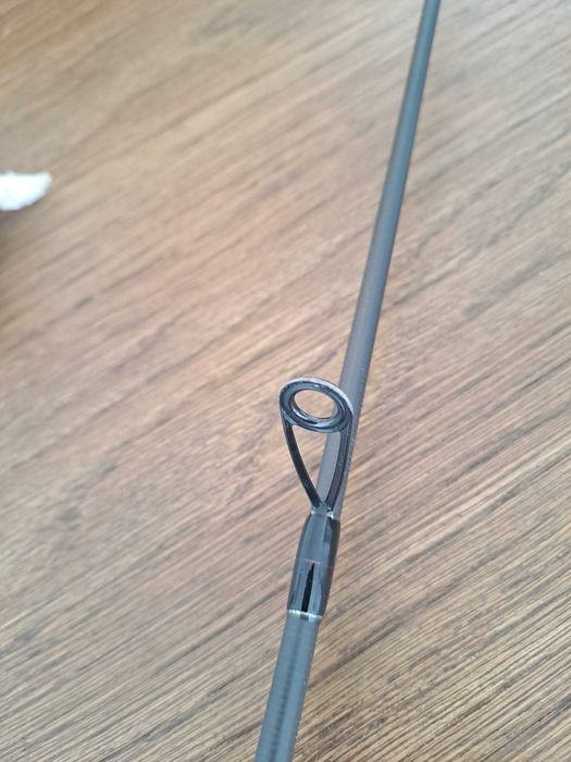 Megabass Orochi xXx F2-68KS Scramble Tour - cana de pesca achigã