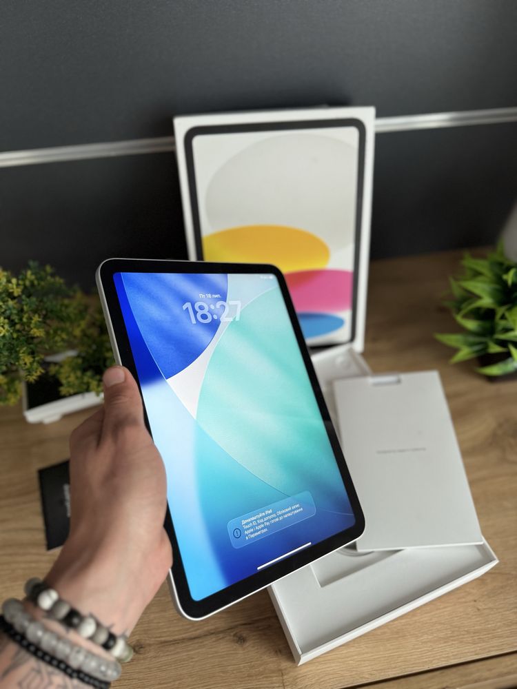 Apple Ipad 10 64 GB NEW ! Silver Open BOX