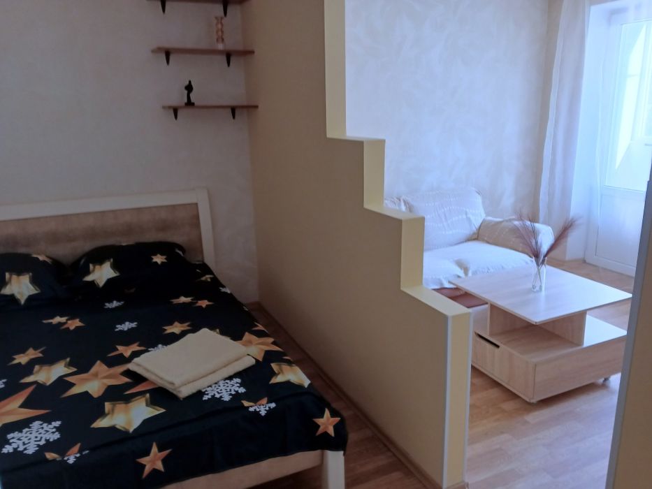 Посуточно 1к квартира  лев.бер.Караван, Березинка,Клочко