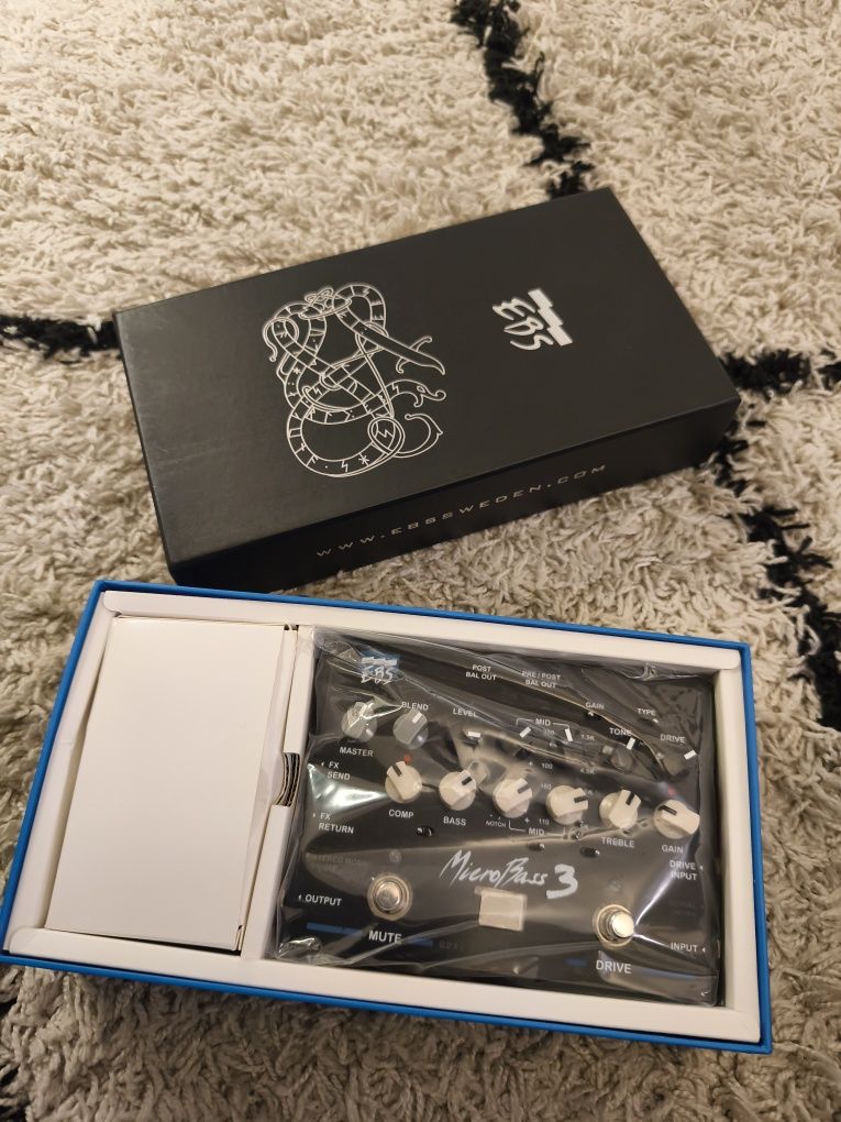 Preamp EBS MicroBass 3 para Baixo