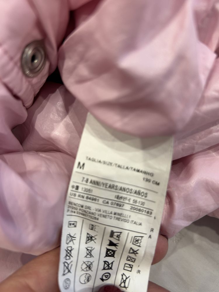 Куртка для дівчинки, зріс 130см, Benetton