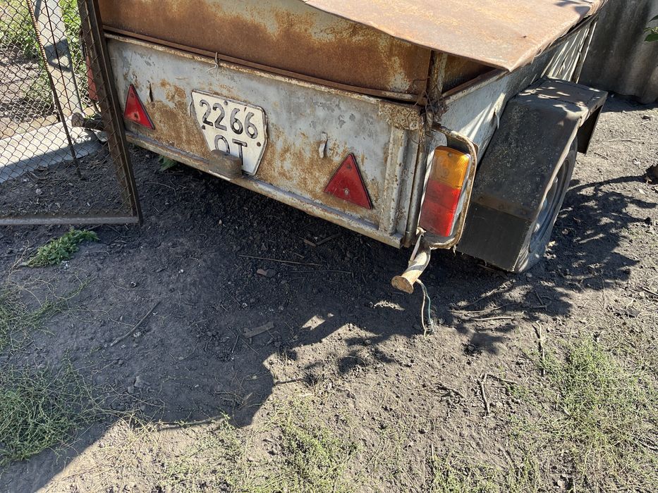 Причіп легковий в Липовій долині