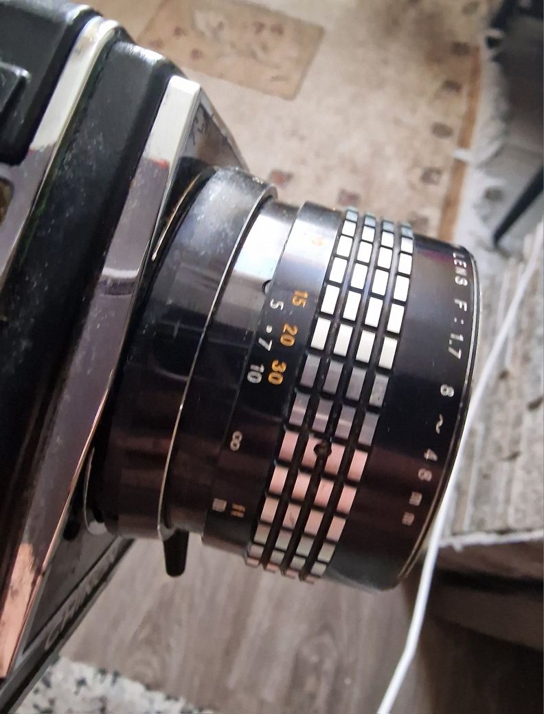 Super8 Chinon 605S