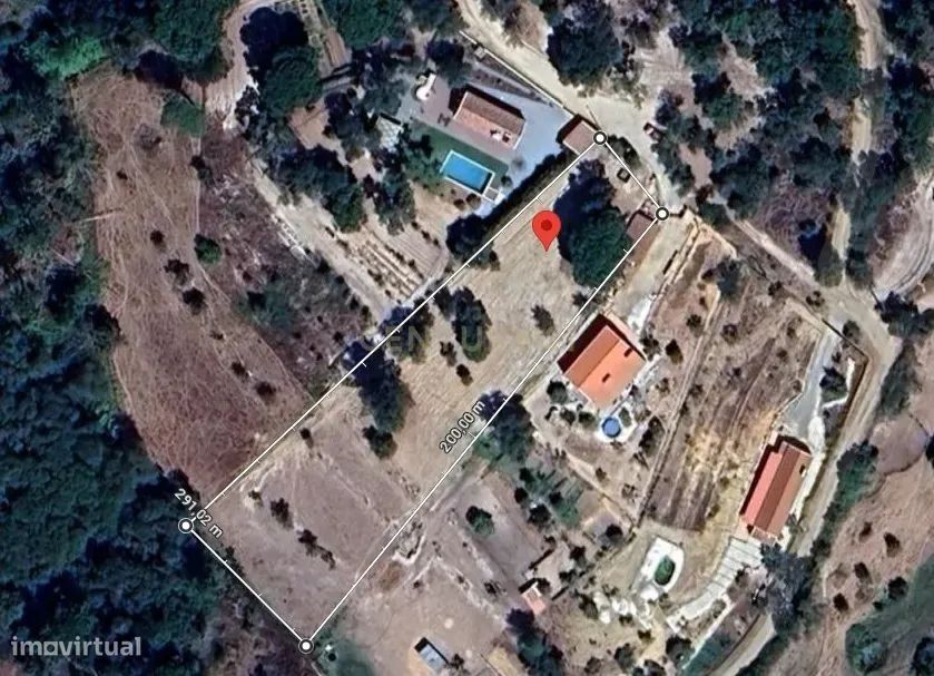 Terreno rústico com 3125m2 e localizado em Vale do Carvoeiro, Lavre -