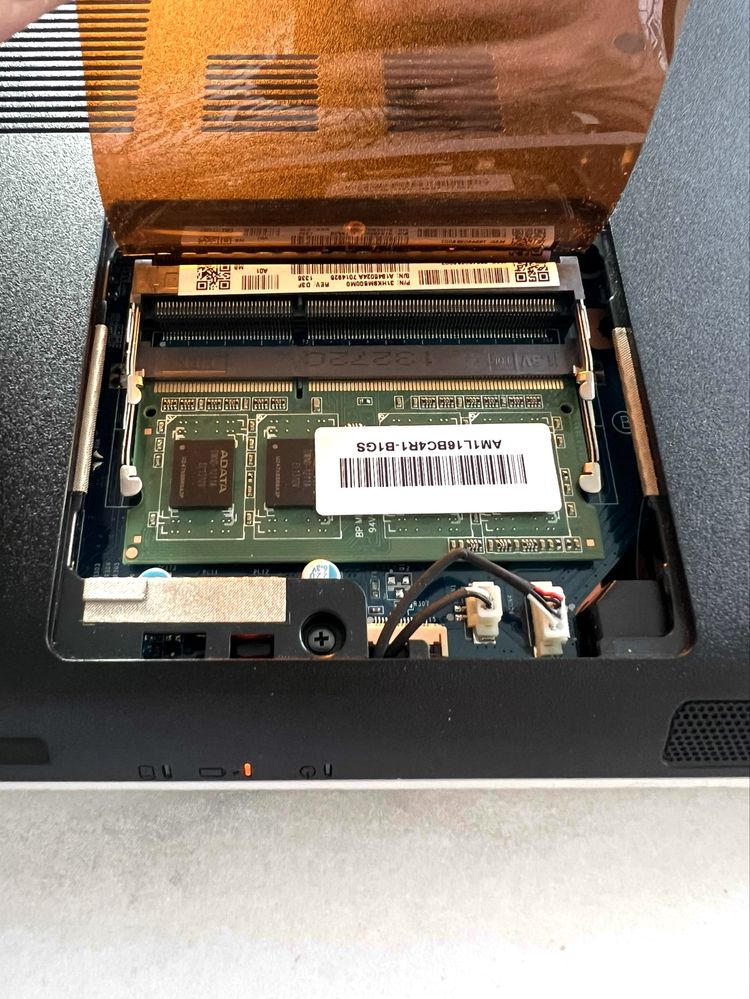 Laptop Sony VAIO model SVF152A29M