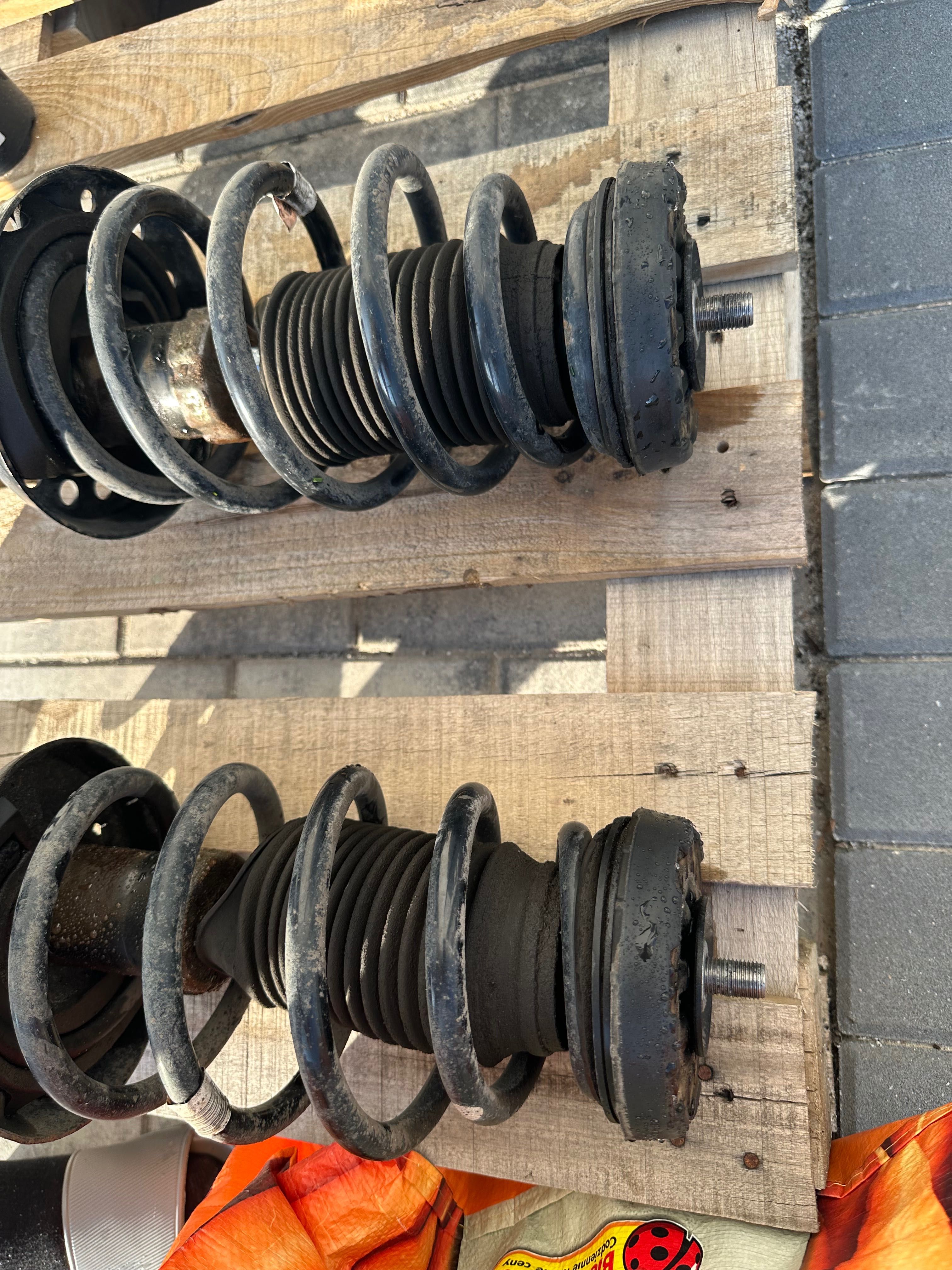 Opel insignia org amortyzatory FlexRide(GM) do regeneracji lub częśći.
