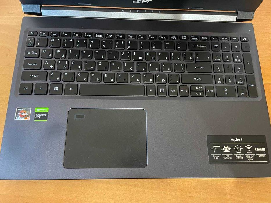 Ноутбук Acer Aspire 7