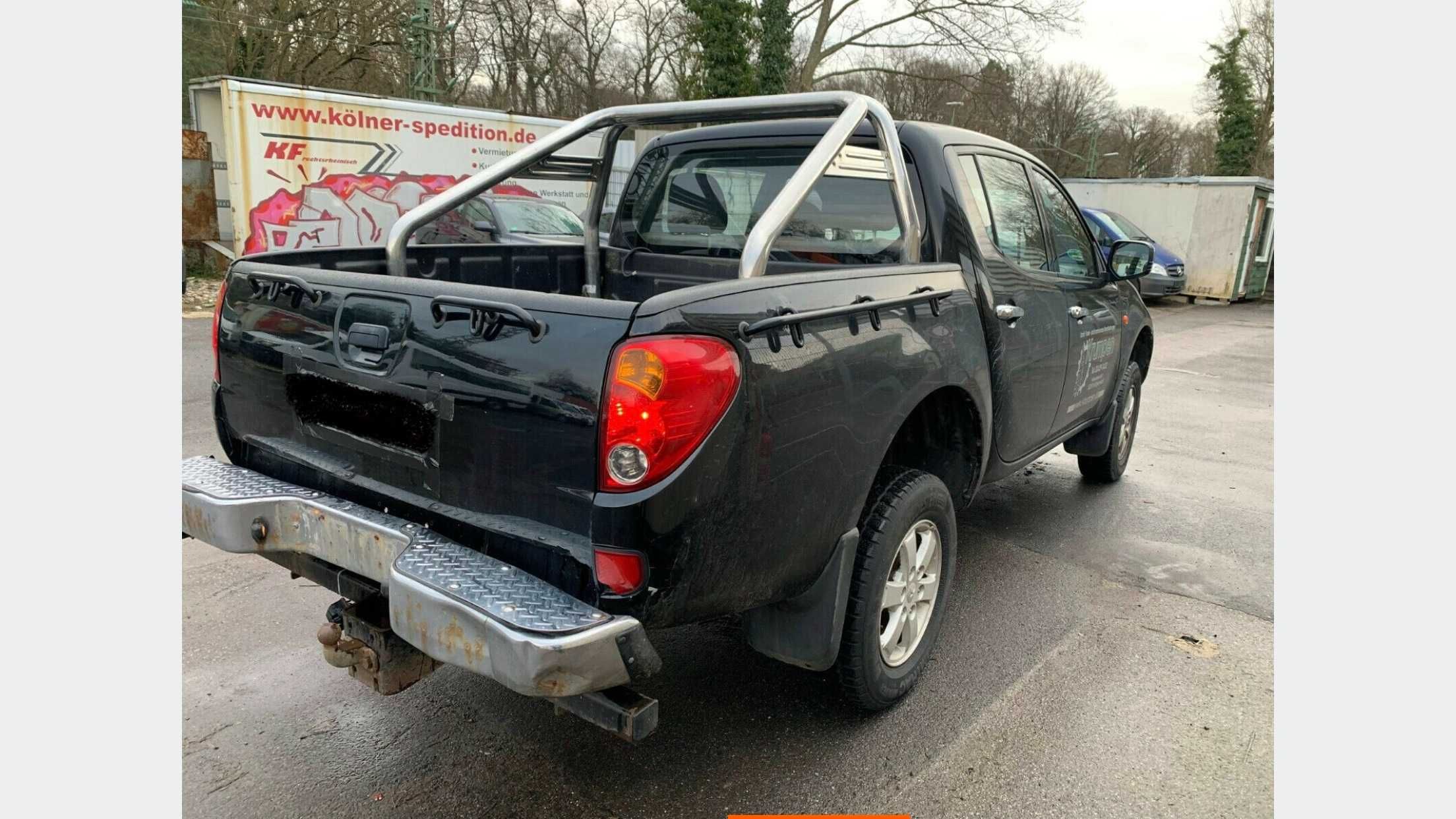 Кузовние запчасти,кузов для мицубиси L200 Mitsubishi L200