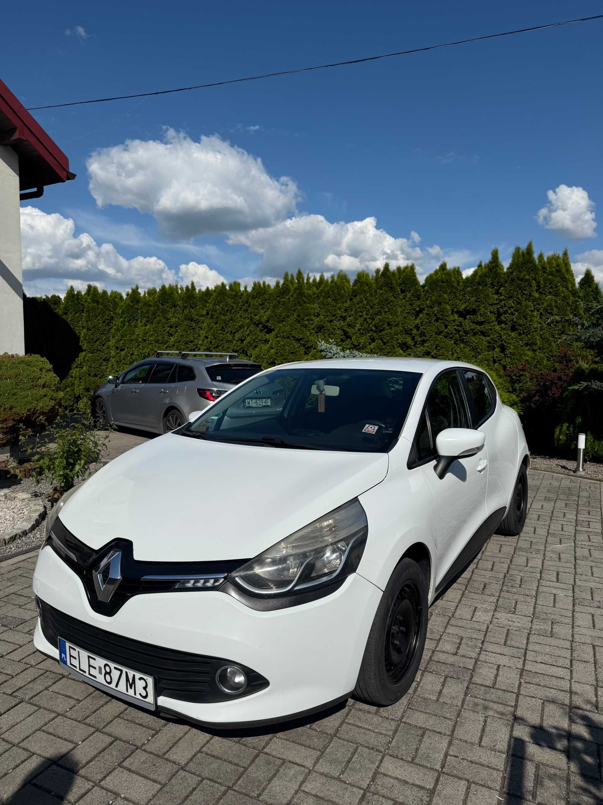 Renault Clio IV 1.5 dCi • 2014 • Diesel • 90 KM • Biały • Bezwypadkowy