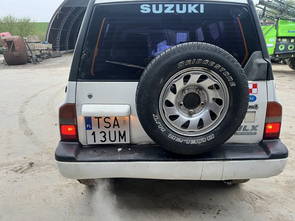 Suzuki vitara sidekic