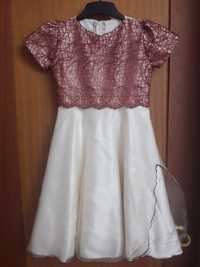 Vestido creme e bordeaux