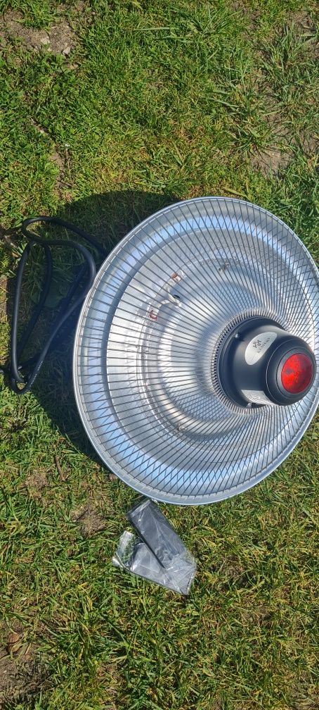 Lampa promiennik sufitowa na podczerwień